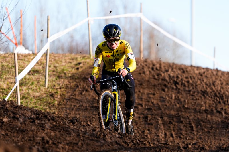 Other image for Barnsley cyclists Imogen and Jenson win medals at national championships